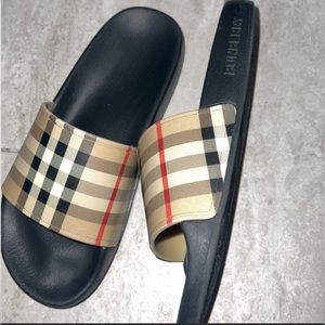 Burberry kids slides